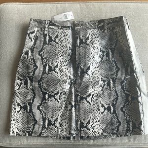 New with tags Anthropologie skirt!